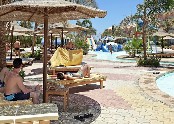 Resort Three Corners Sea 4*