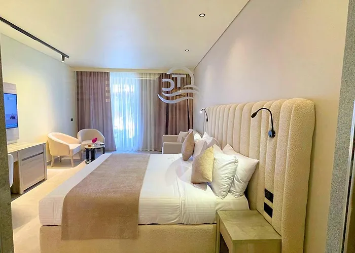 Three Corners Sea Resort 4*